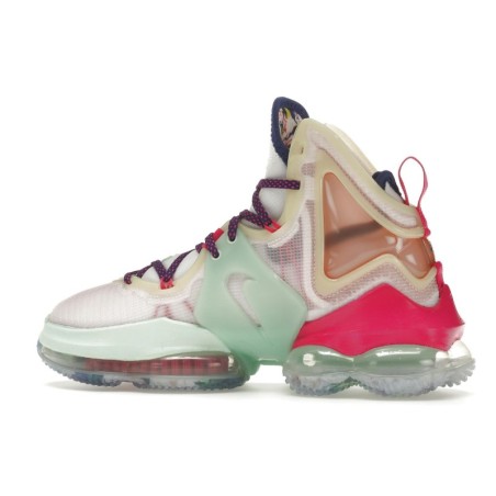 Nike LeBron 19 - Pour Jeu Rapide et Explosif