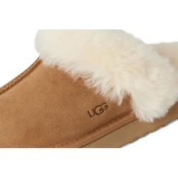 Chausson UGG Disquette B0DRDRHVG2 - Élégance Discrète et Confort Remarquable